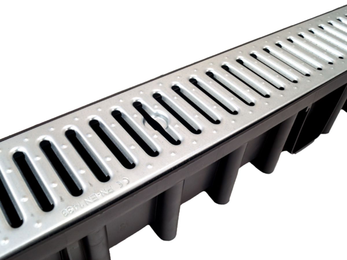 Дренажен канал MAX-DRAIN BASIC с поцинкована решетка A15, 1000x131x148mm - Image 3